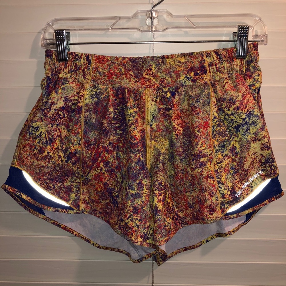 Lululemon 2019 Seawheeze Hotty Hot Shorts - TRADE